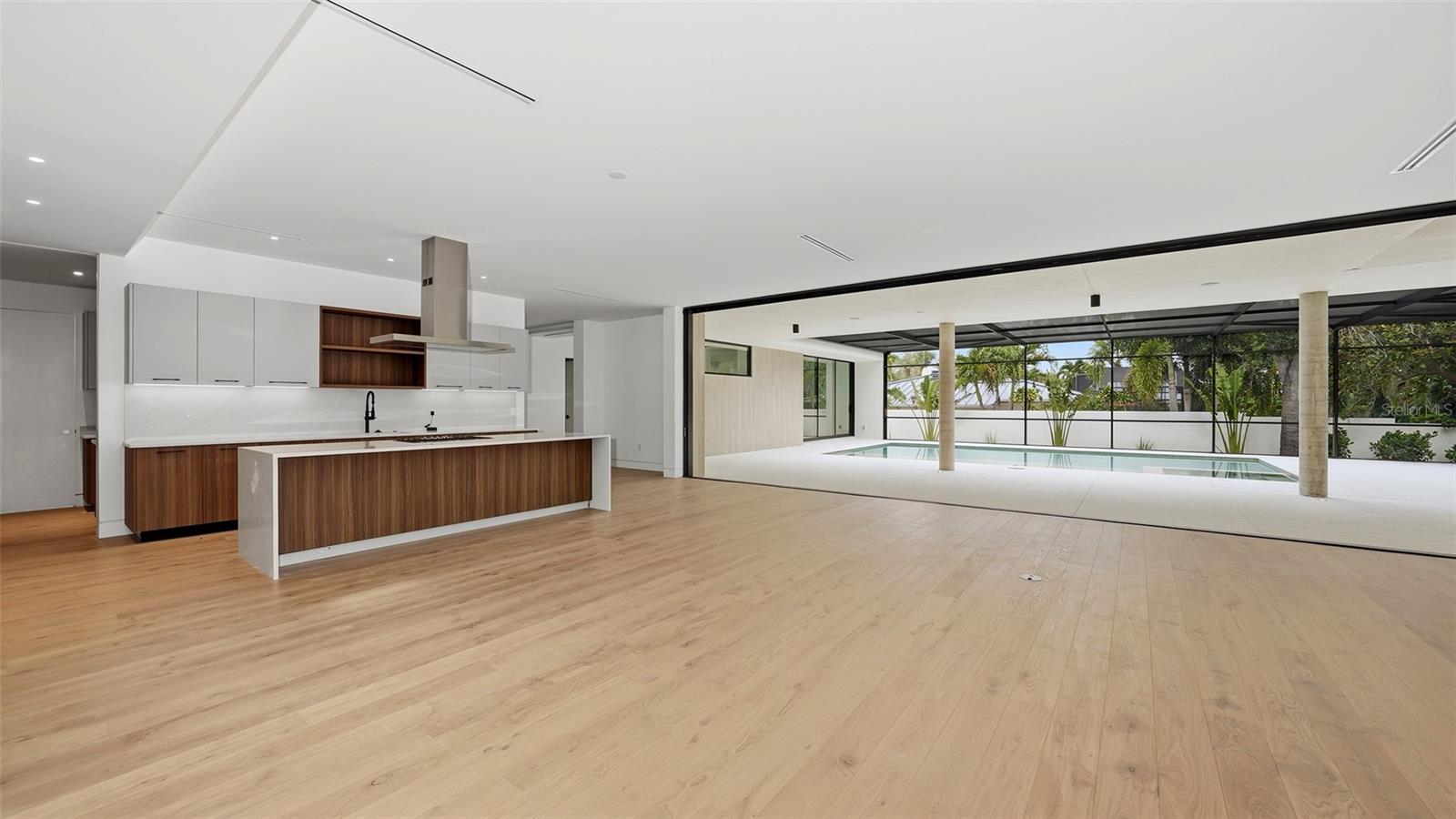 A4677821 Property Photo