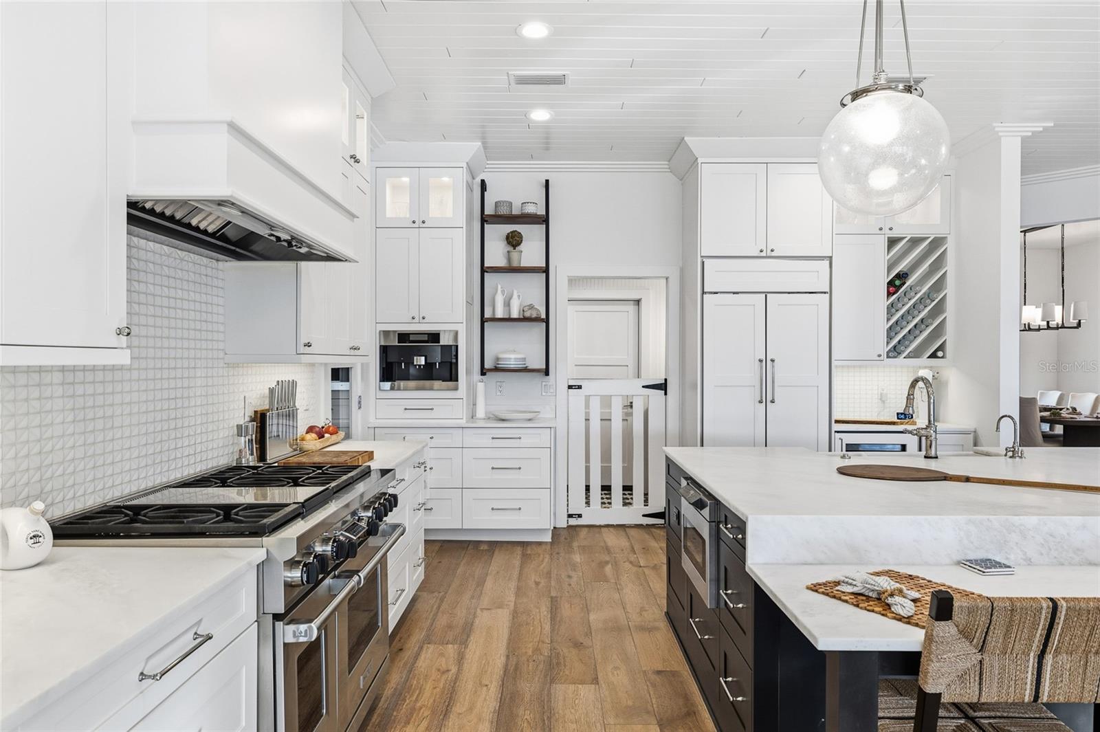 A4677883 Property Photo
