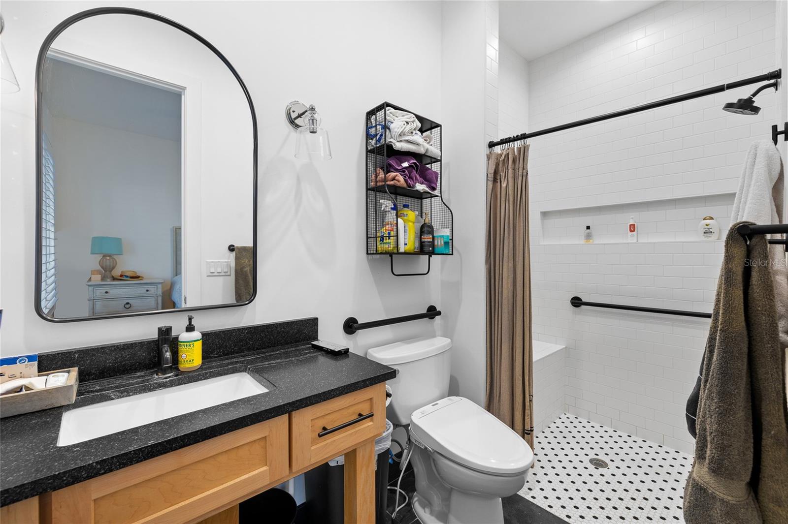 A4677883 Property Photo