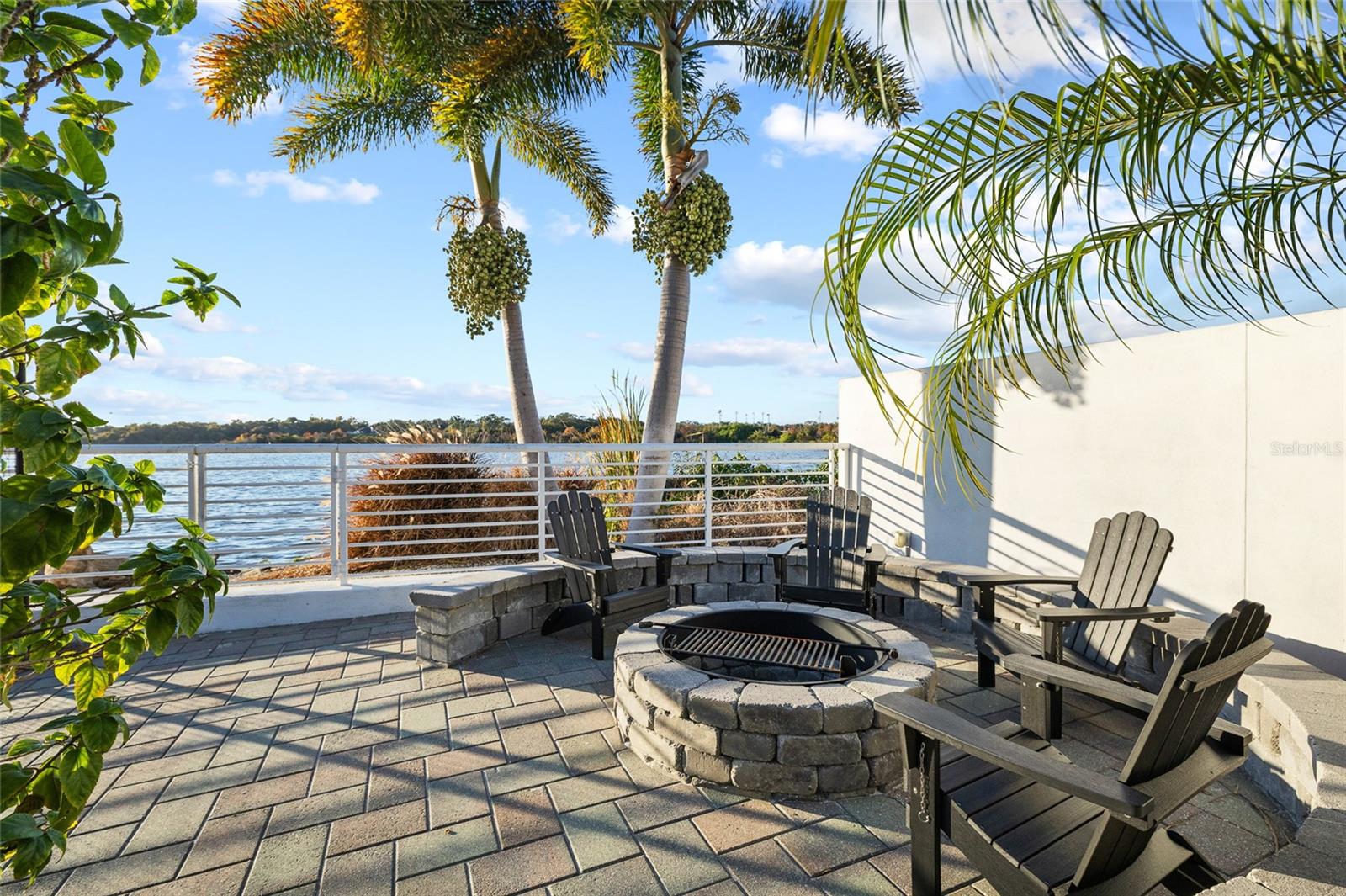 A4677883 Property Photo