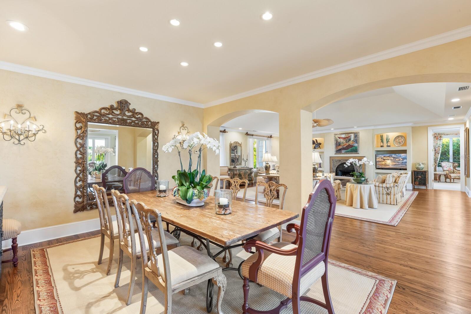 D6145548 Property Photo