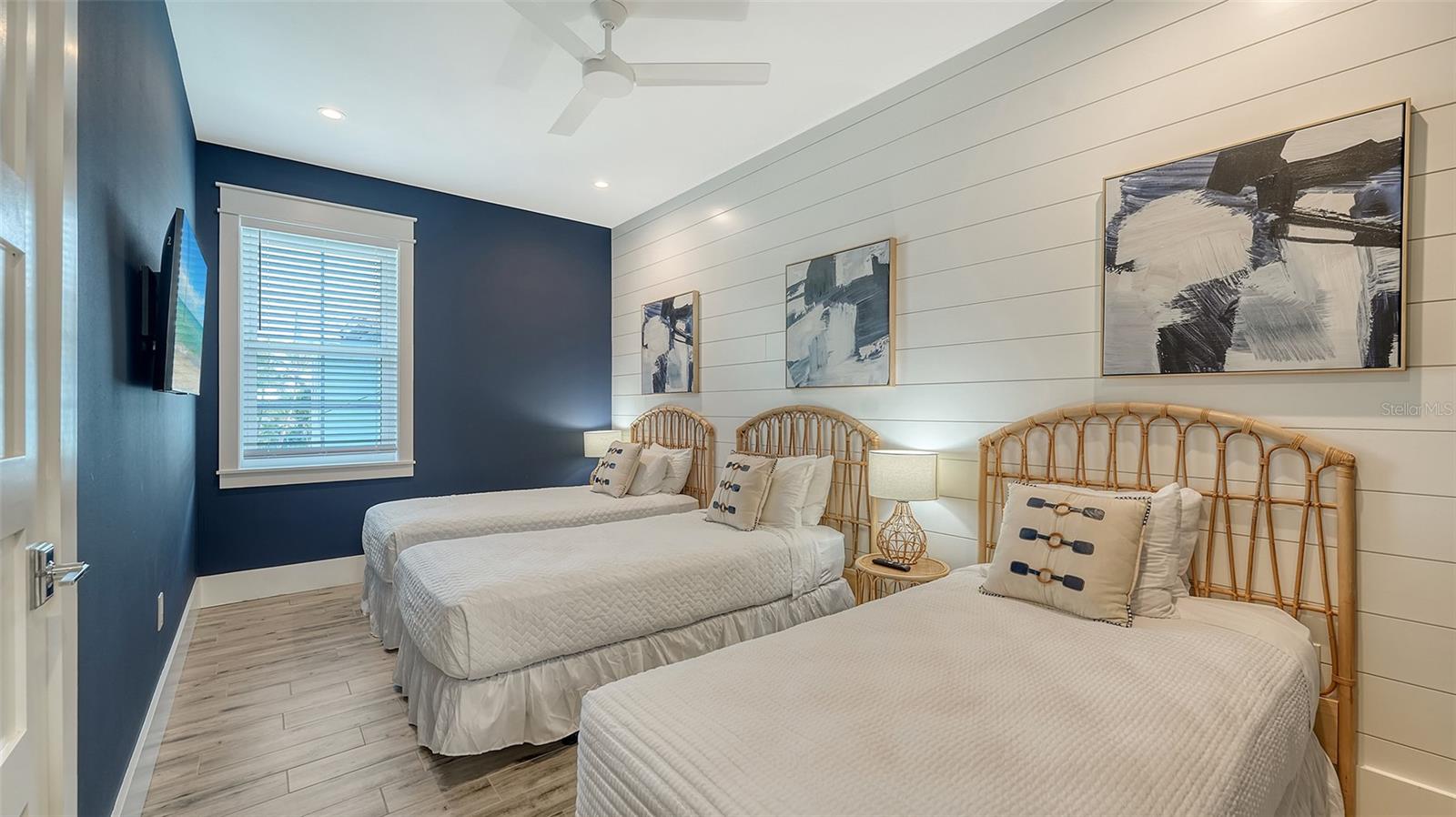 A4678111 Property Photo