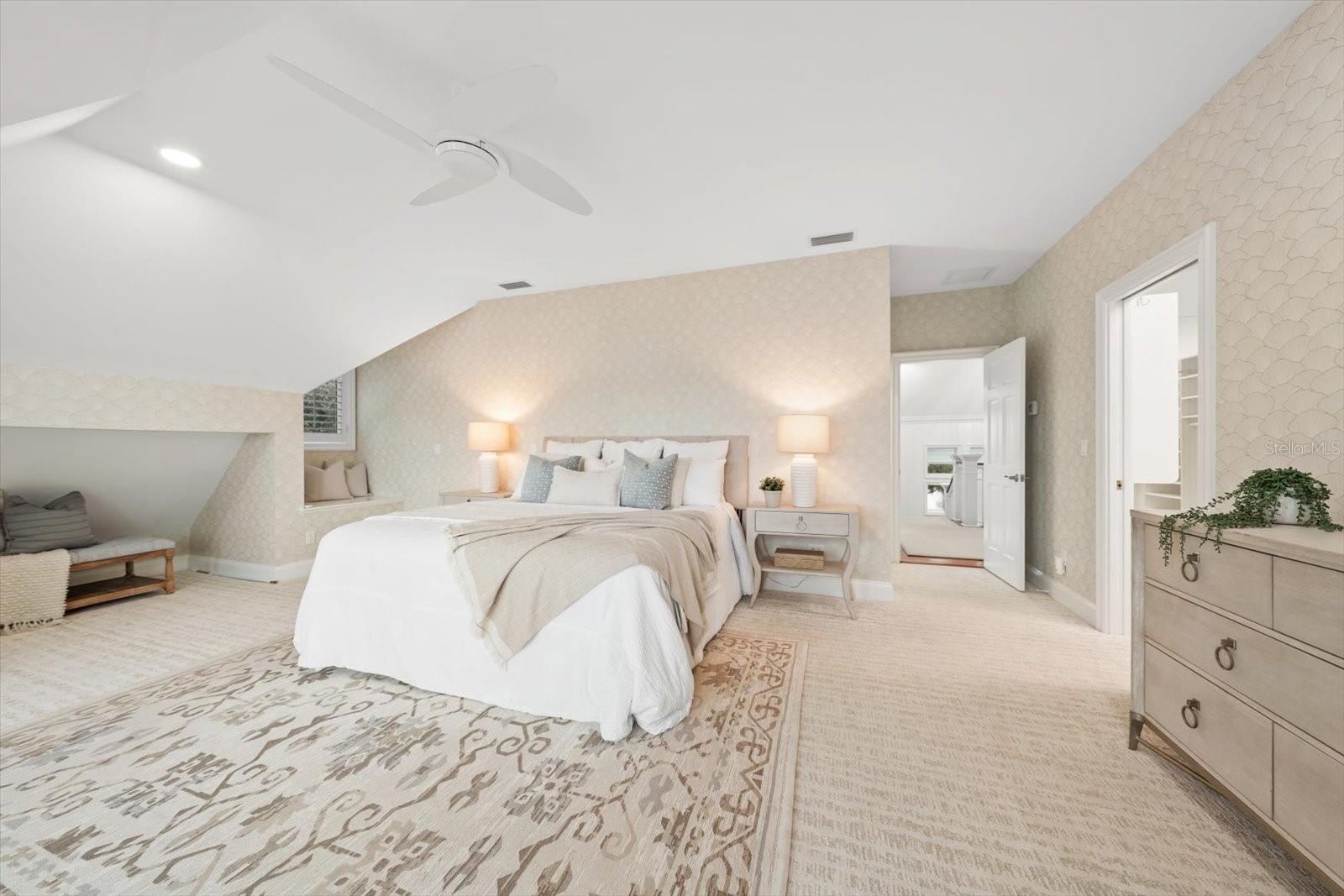 TB8464965 Property Photo