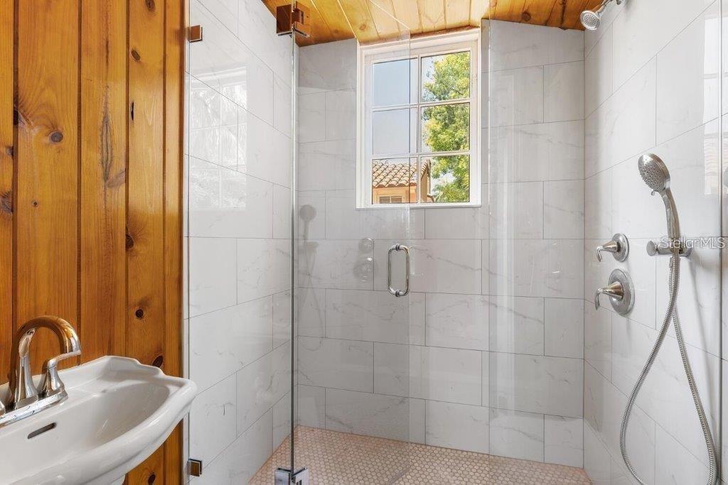 A4678538 Property Photo