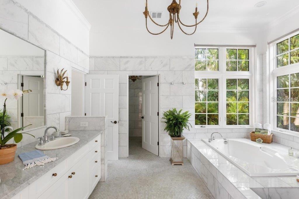 A4678538 Property Photo
