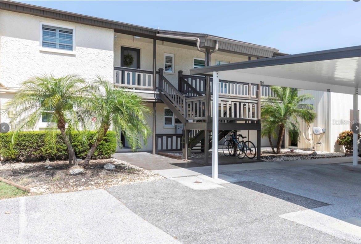 MLS# W7882154 Property Photo