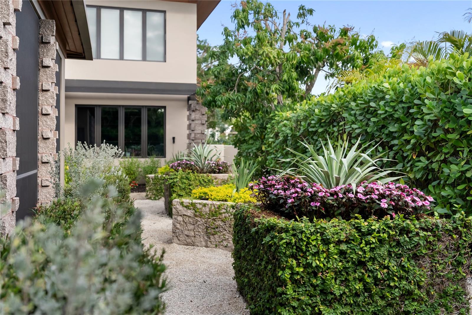 A4679067 Property Photo