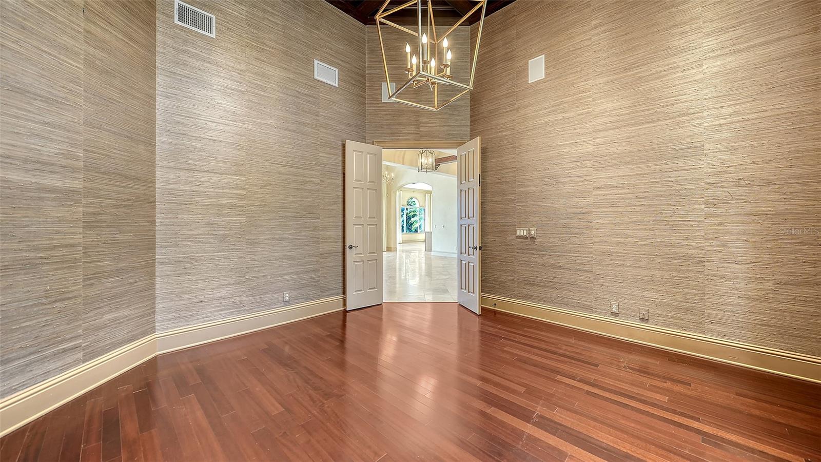 A4679610 Property Photo