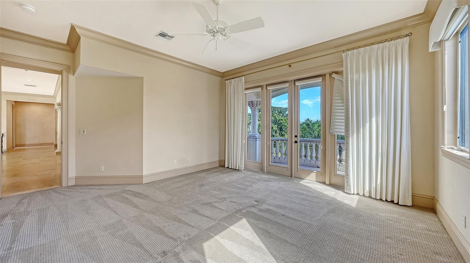 A4679610 Property Photo