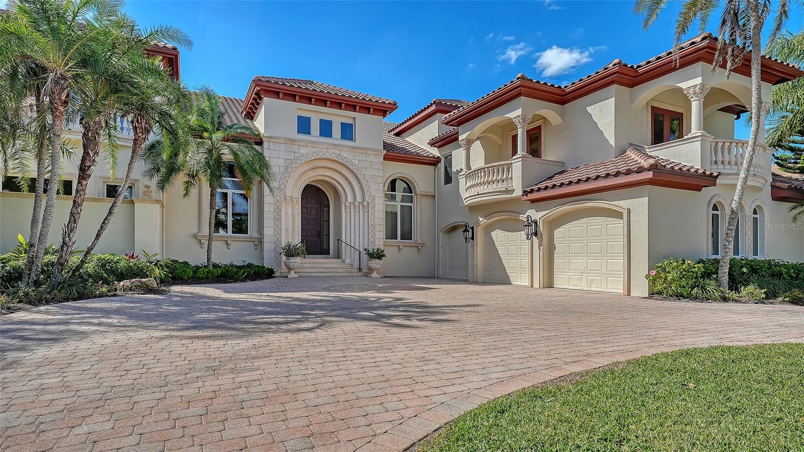 A4679610 Property Photo