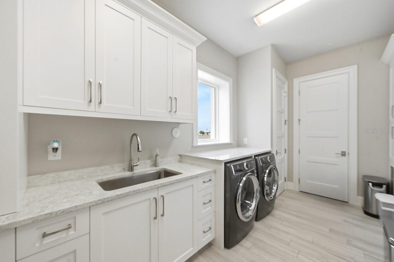 TB8468881 Property Photo