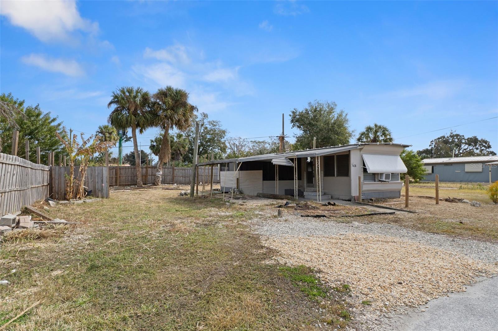 MLS# W7882477 Property Photo