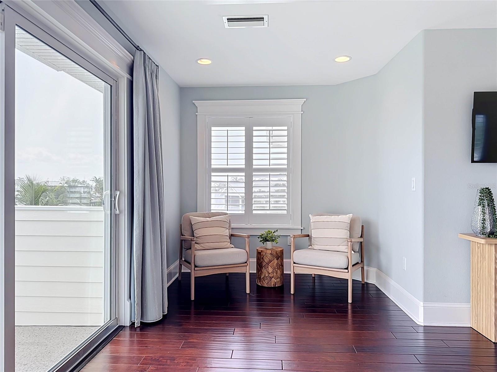 A4680377 Property Photo