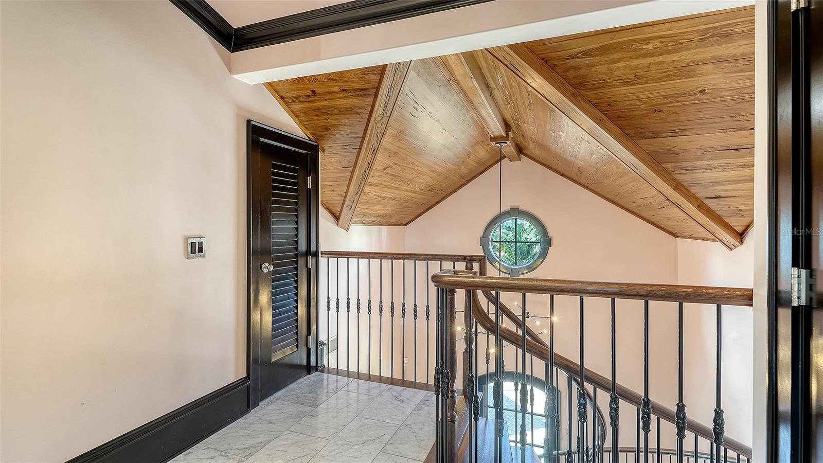 A4680603 Property Photo