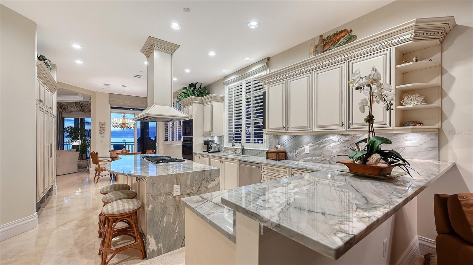 A4680618 Property Photo