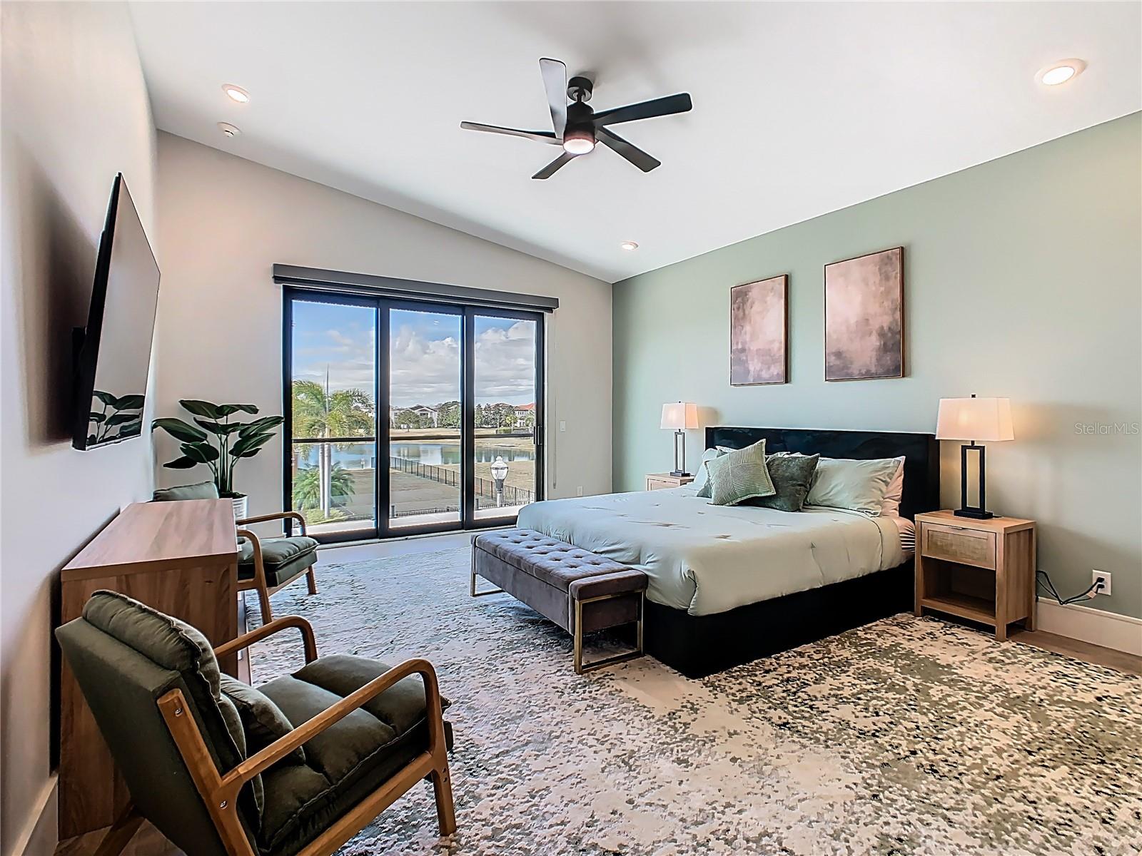 O6378786 Property Photo