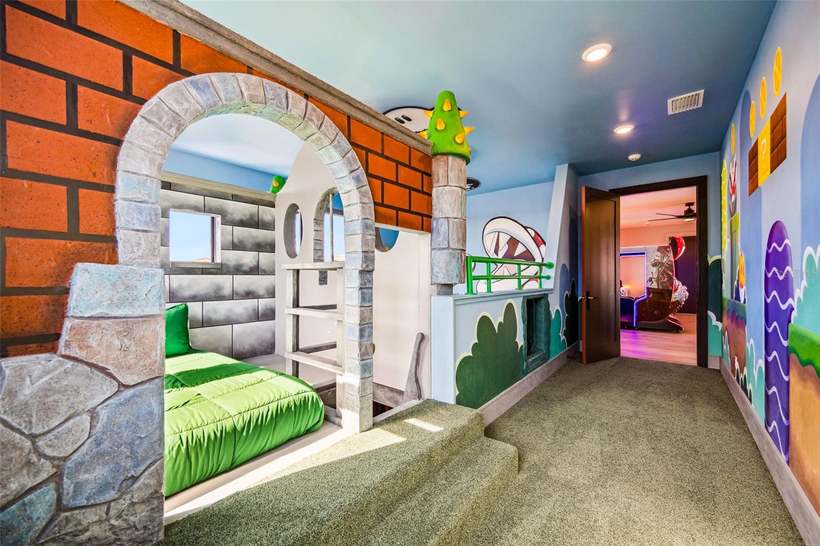 O6378786 Property Photo