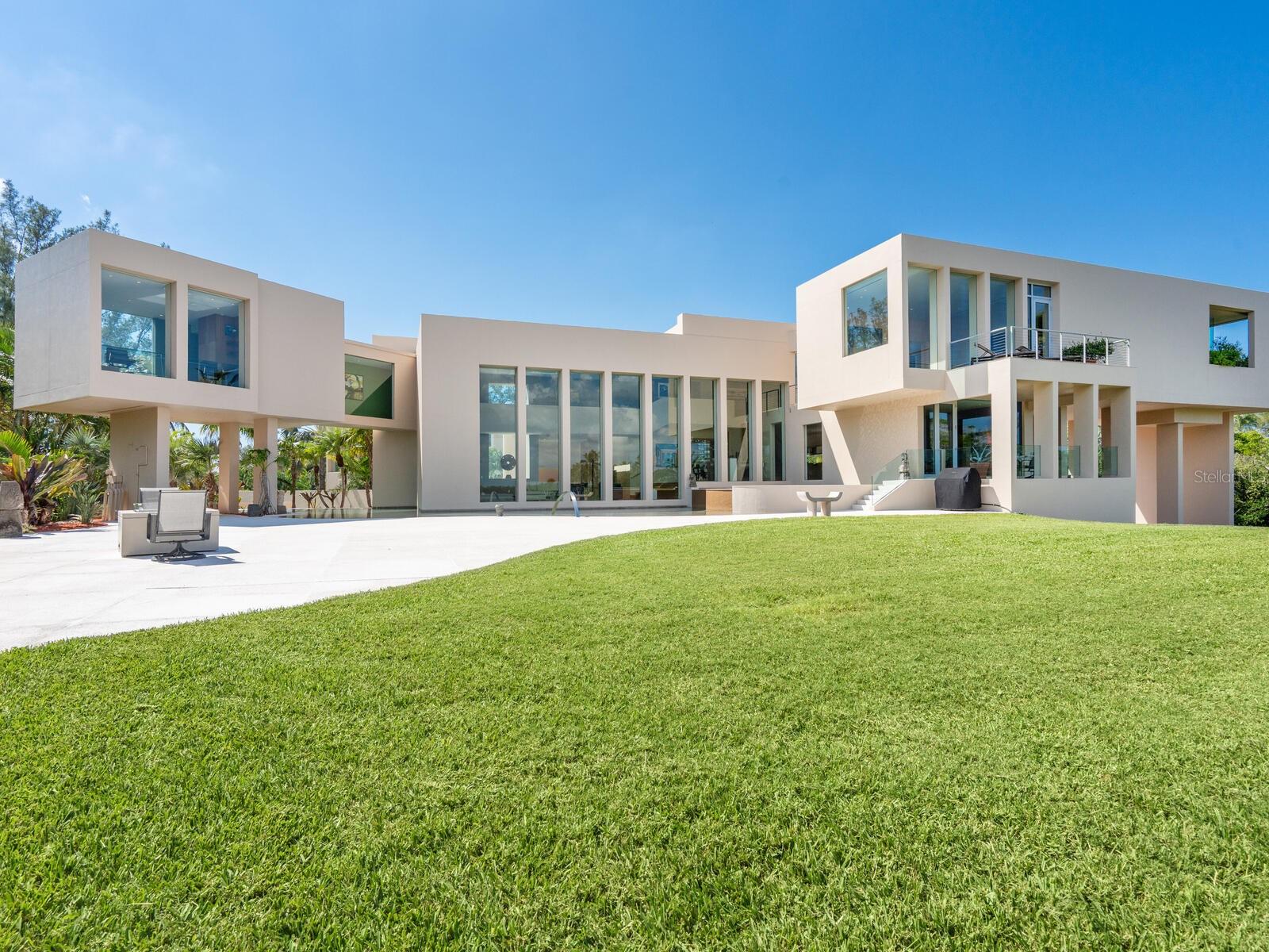 A4681242 Property Photo