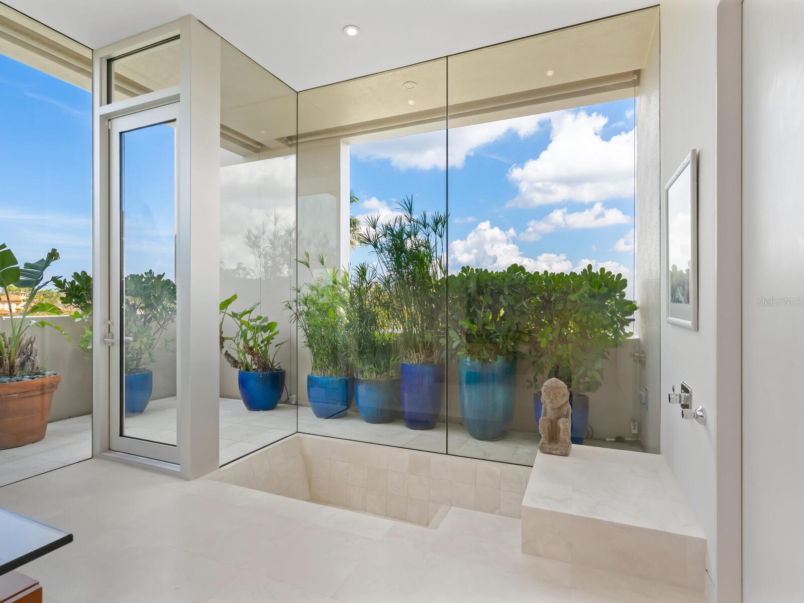 A4681242 Property Photo