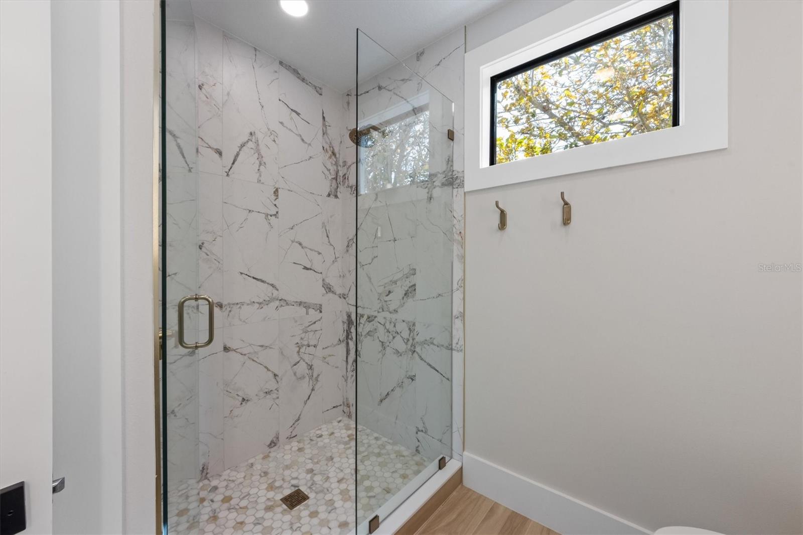 A4681449 Property Photo