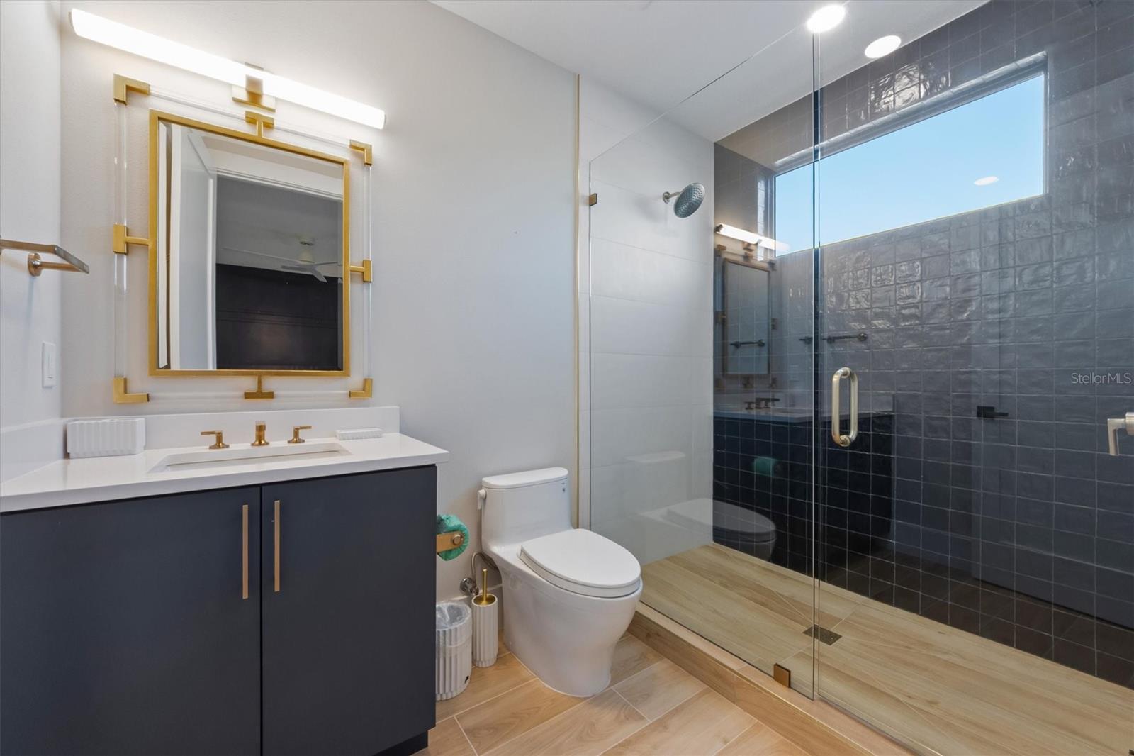 A4681449 Property Photo