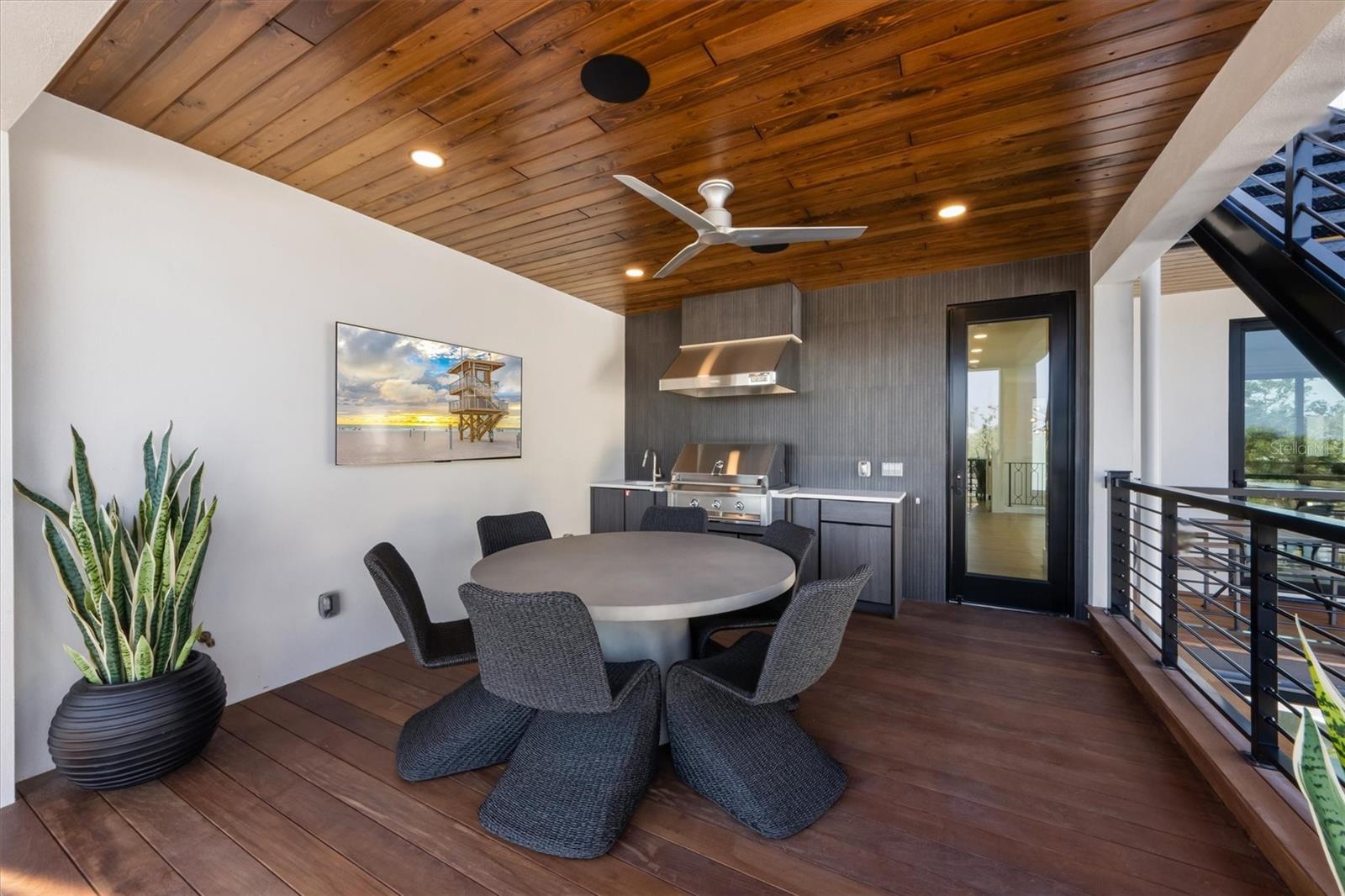 A4681449 Property Photo
