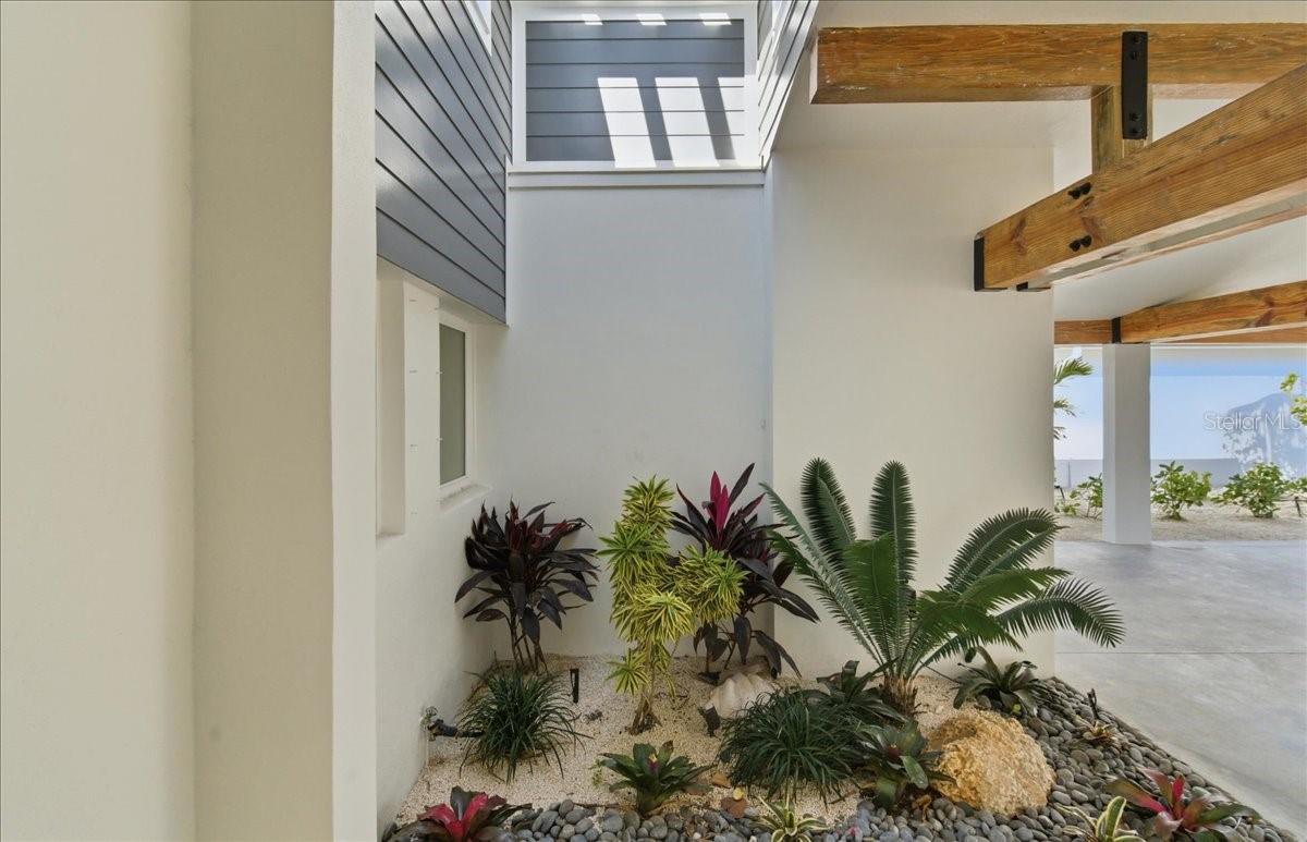 A4681558 Property Photo