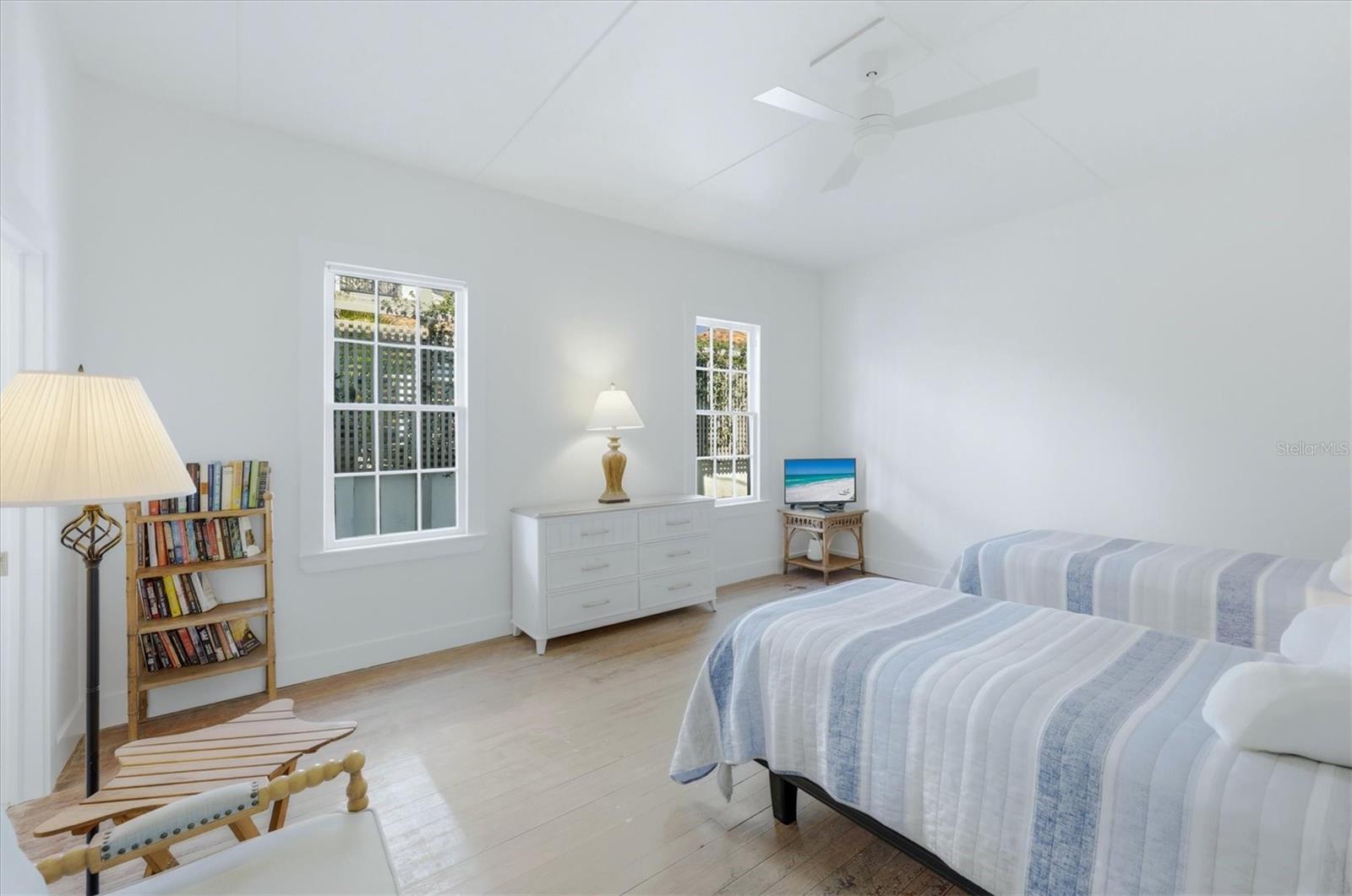 D6146072 Property Photo