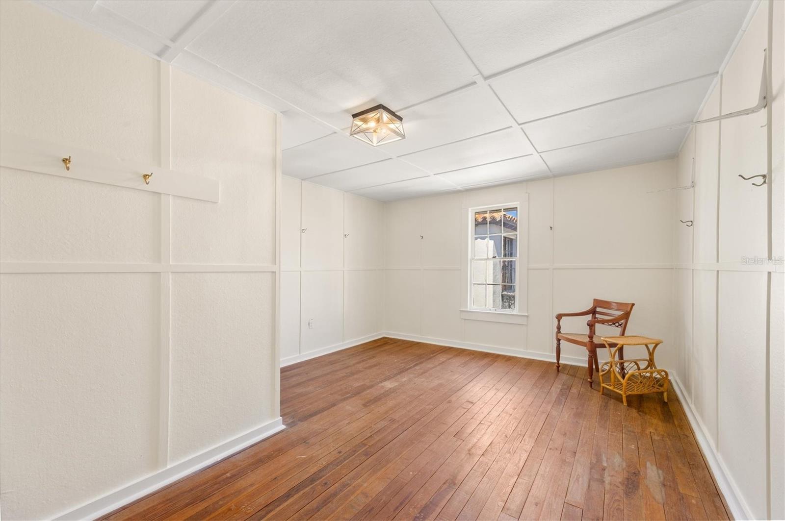 D6146072 Property Photo