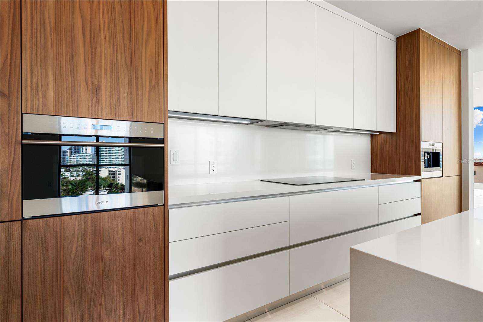 A4682068 Property Photo