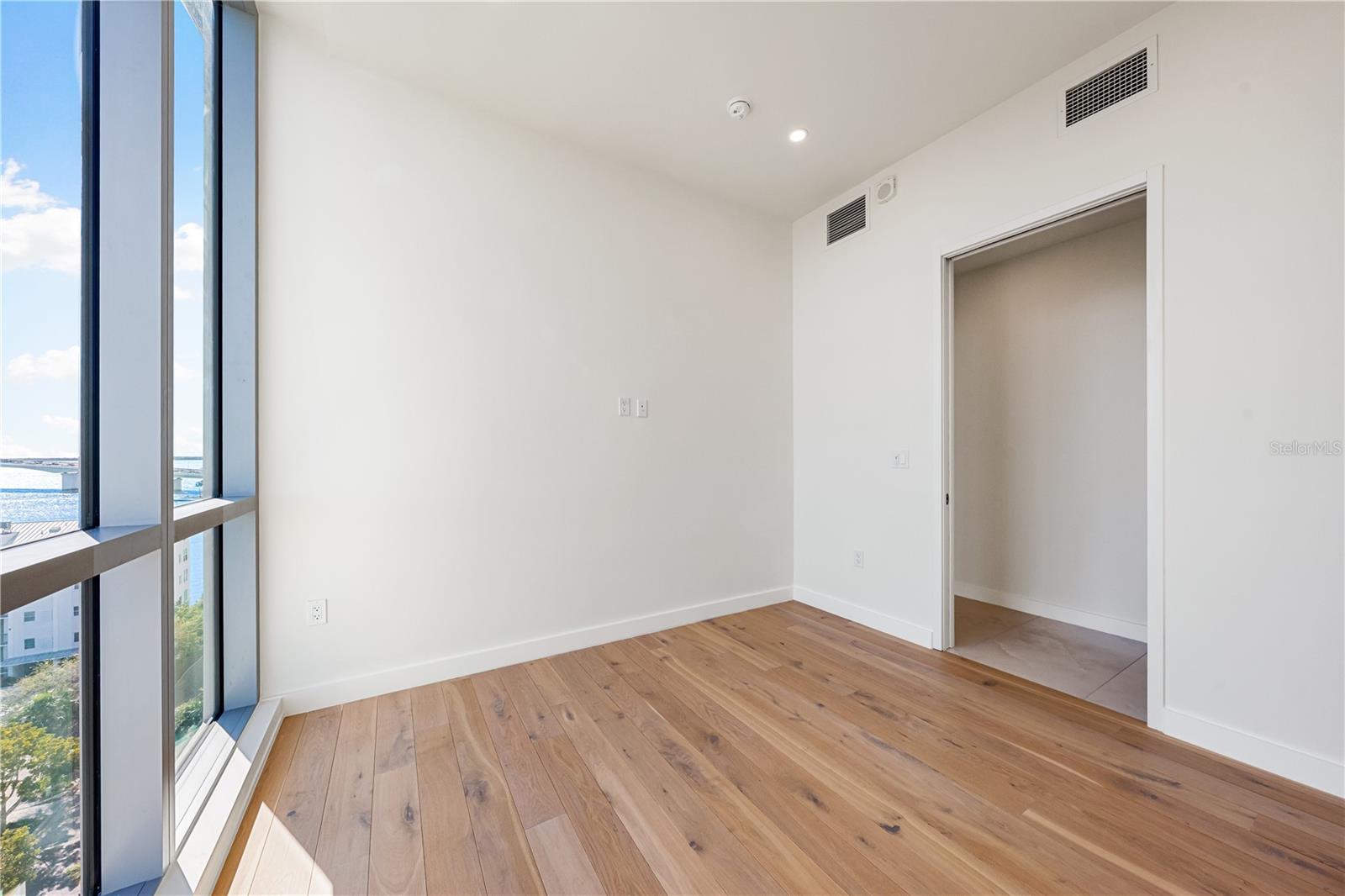 A4682068 Property Photo