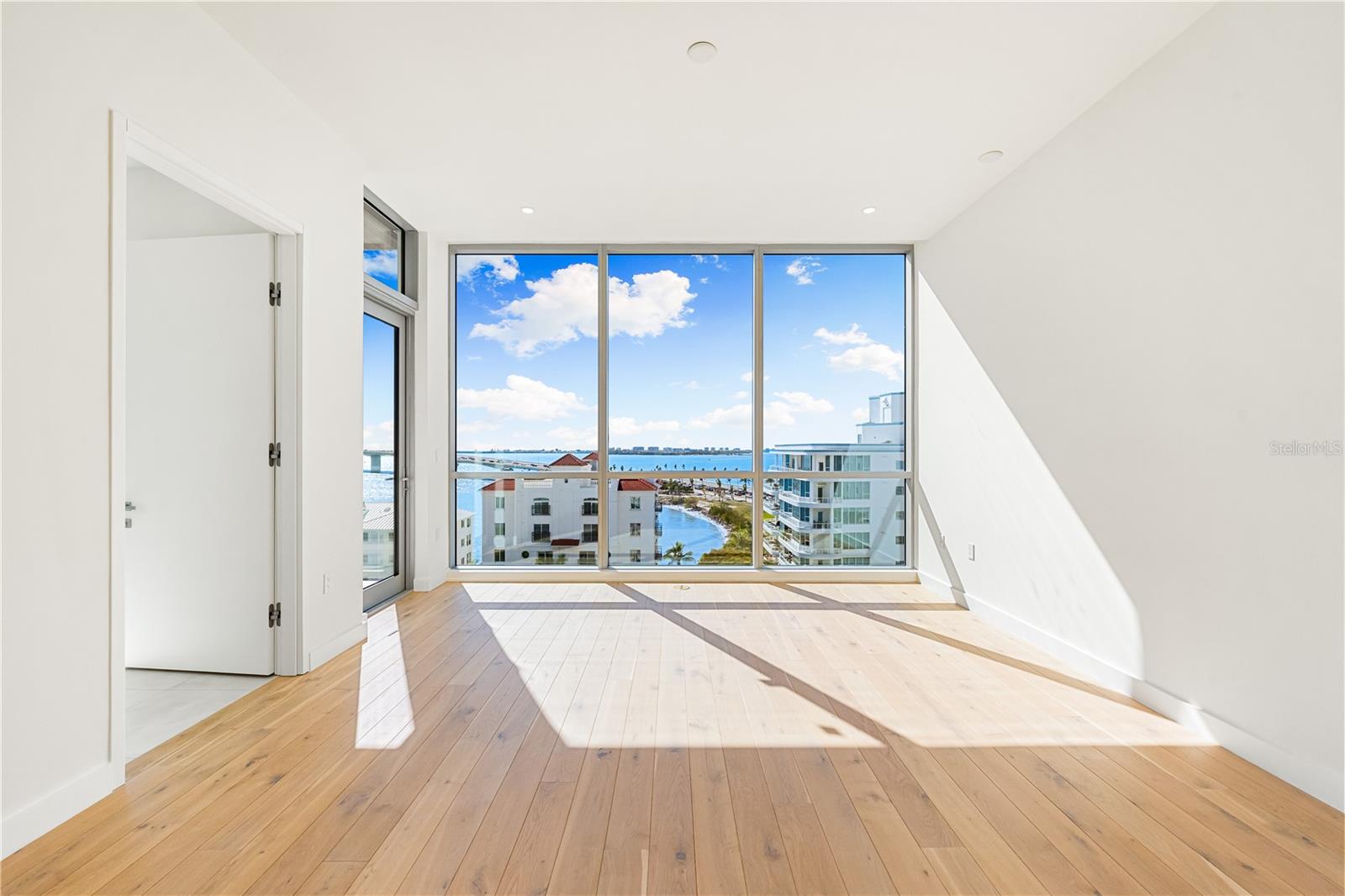 A4682068 Property Photo