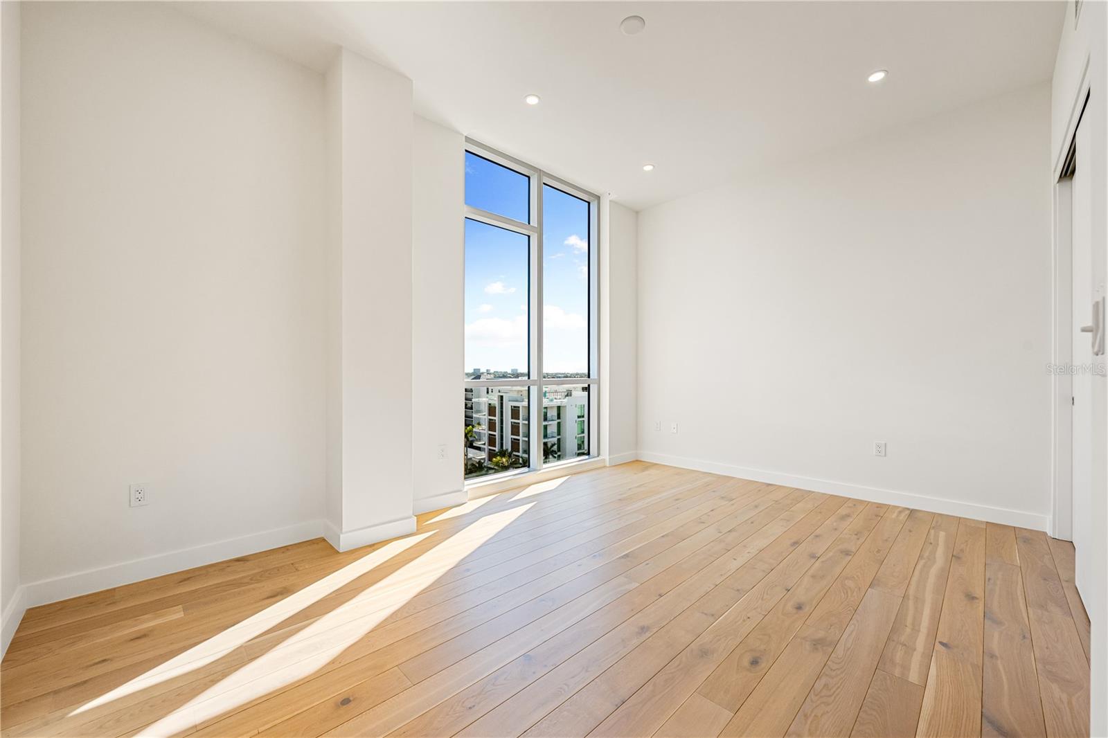 A4682068 Property Photo