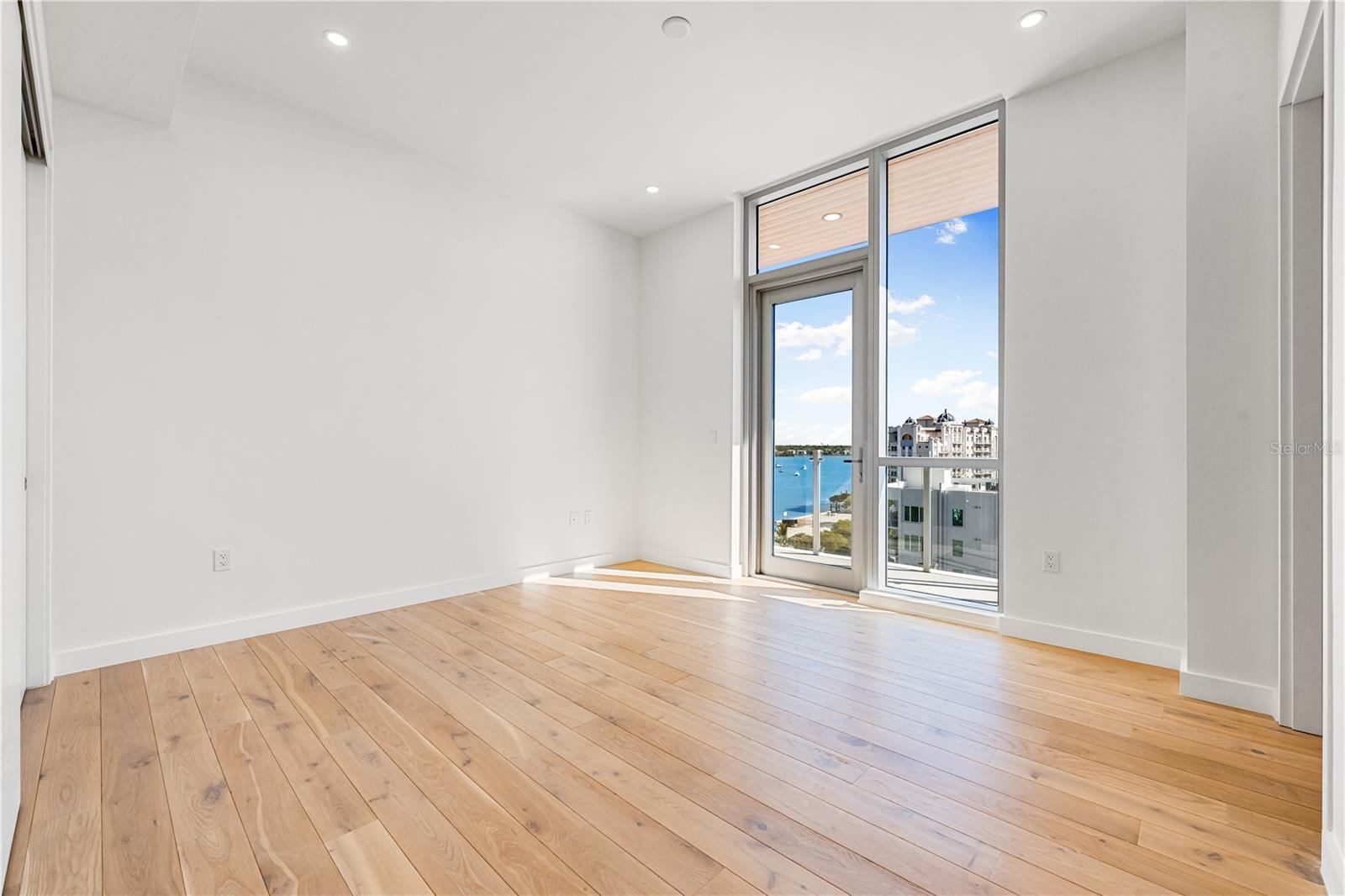 A4682068 Property Photo