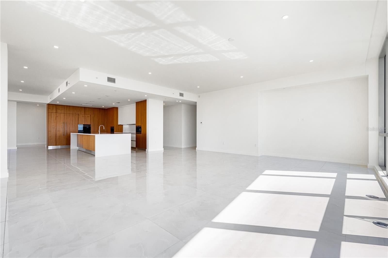 A4682068 Property Photo