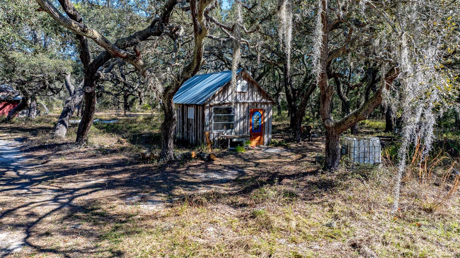O6381472 Property Photo