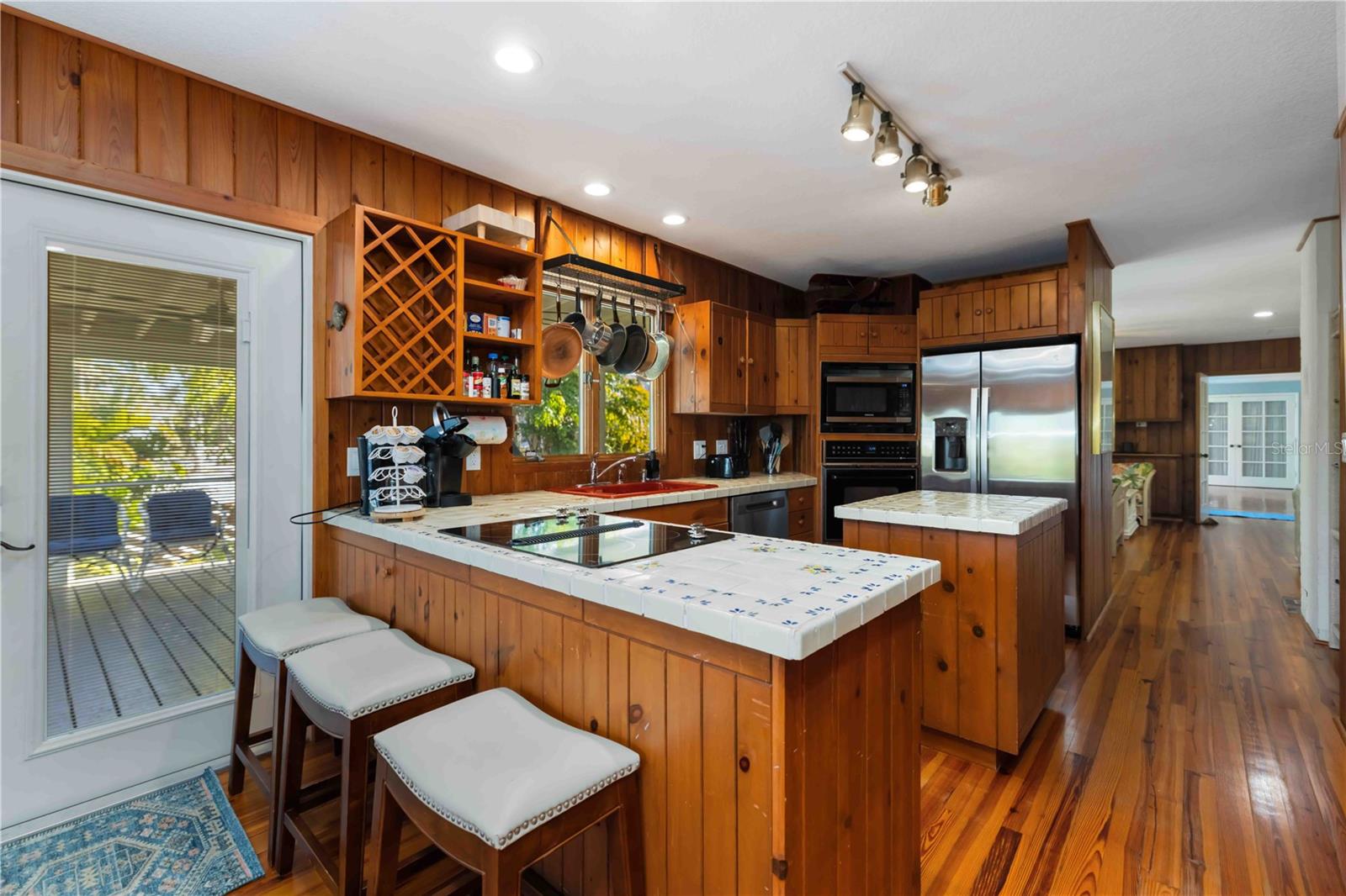 A4682193 Property Photo