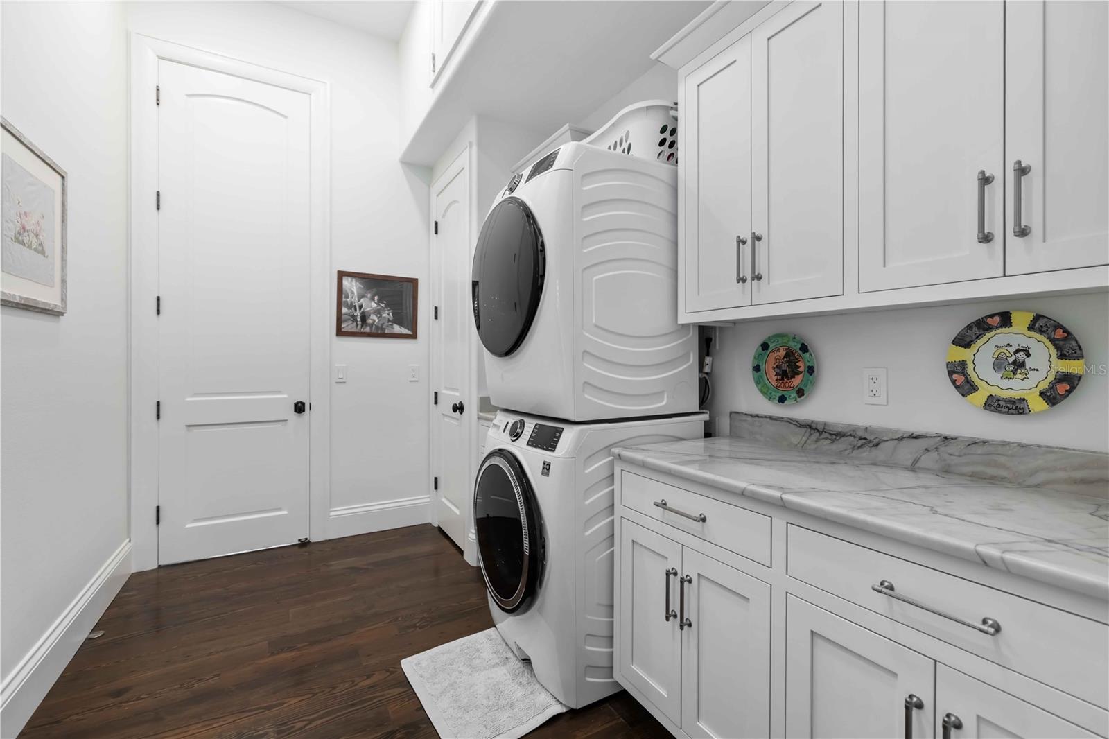 A4682193 Property Photo