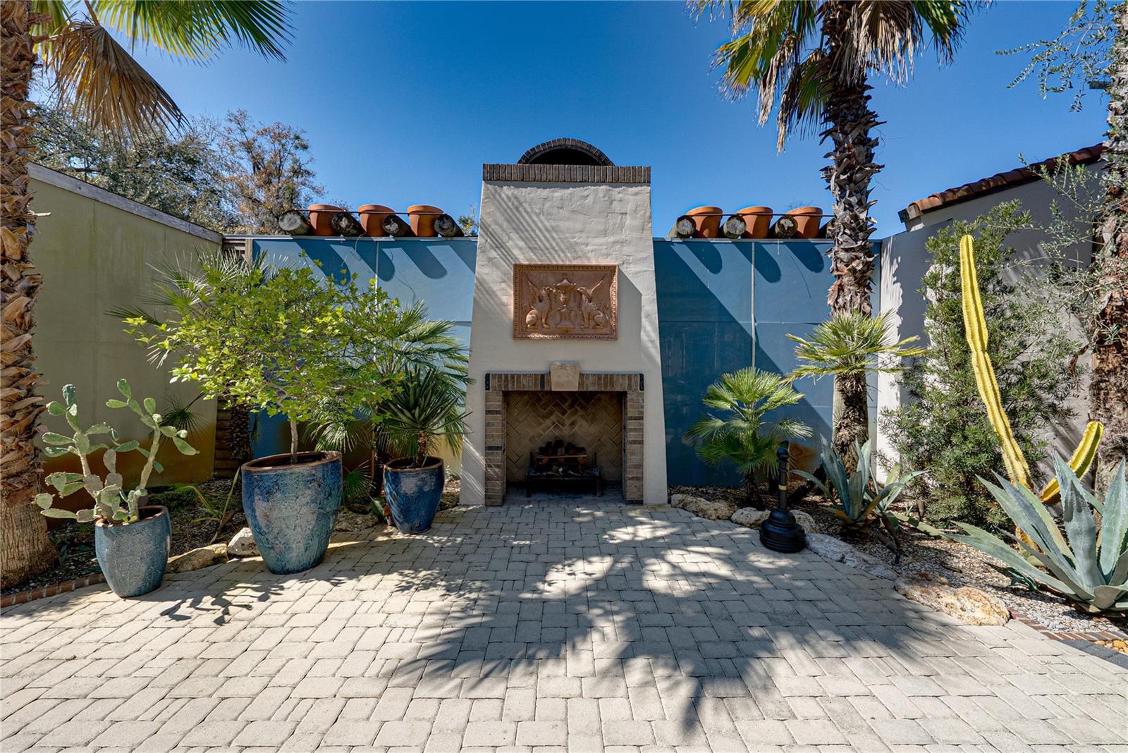 O6384534 Property Photo