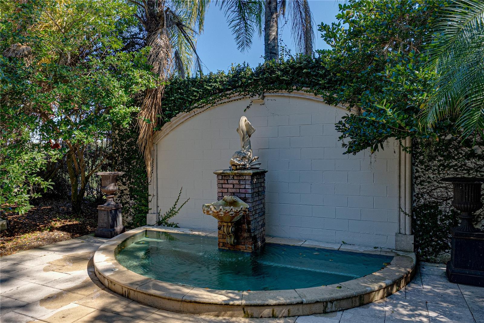 O6384534 Property Photo