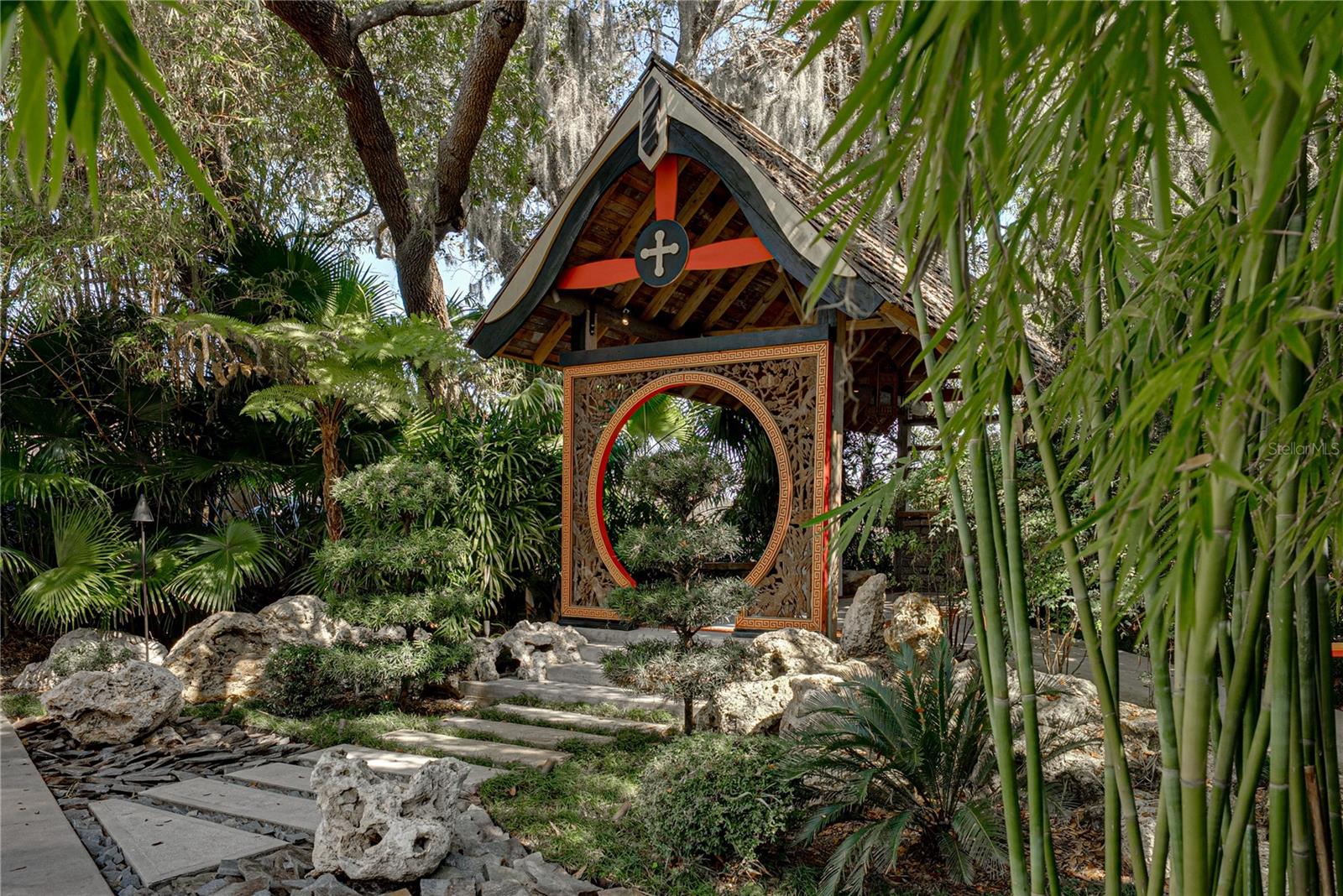 O6384534 Property Photo