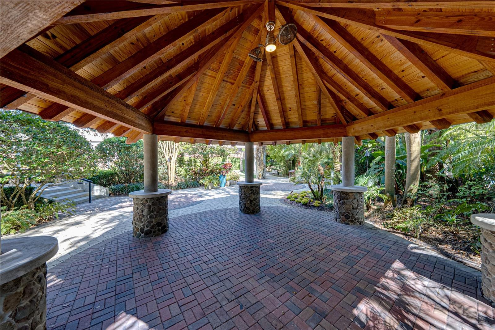 O6384534 Property Photo