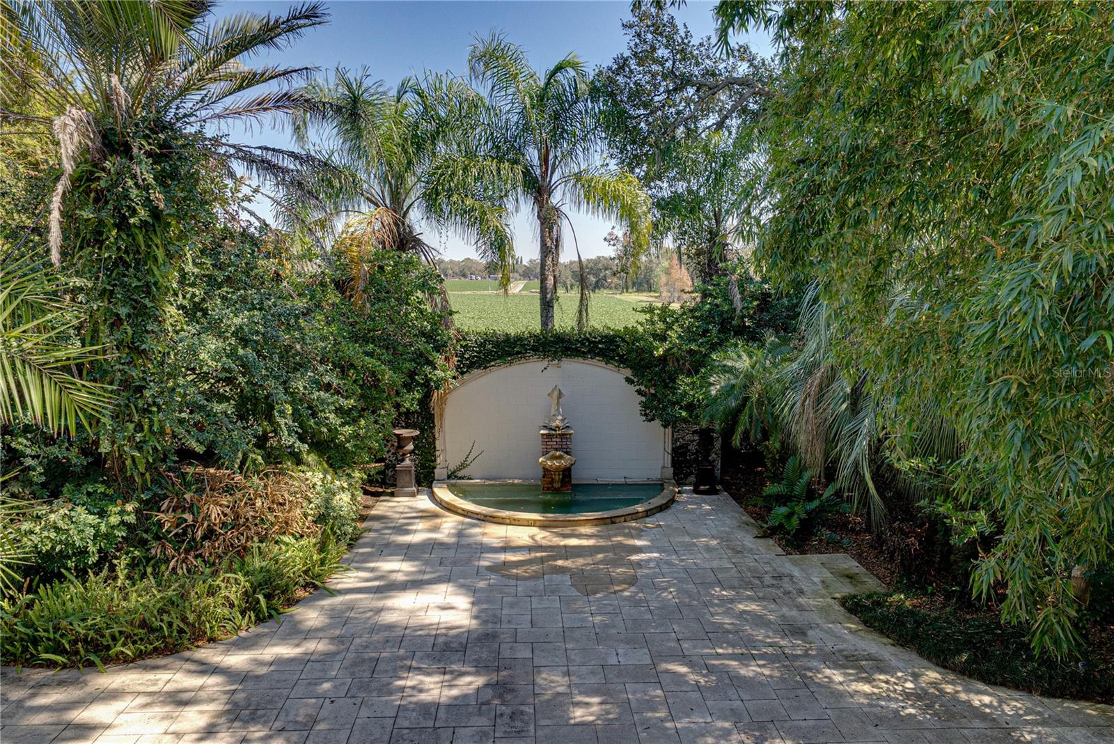O6384534 Property Photo
