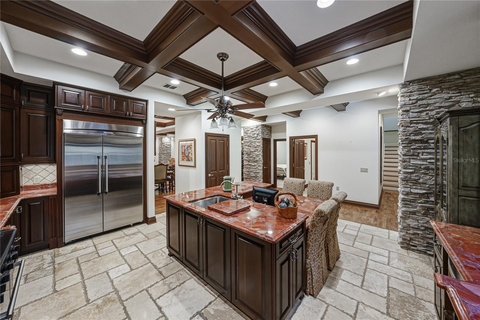 O6384534 Property Photo