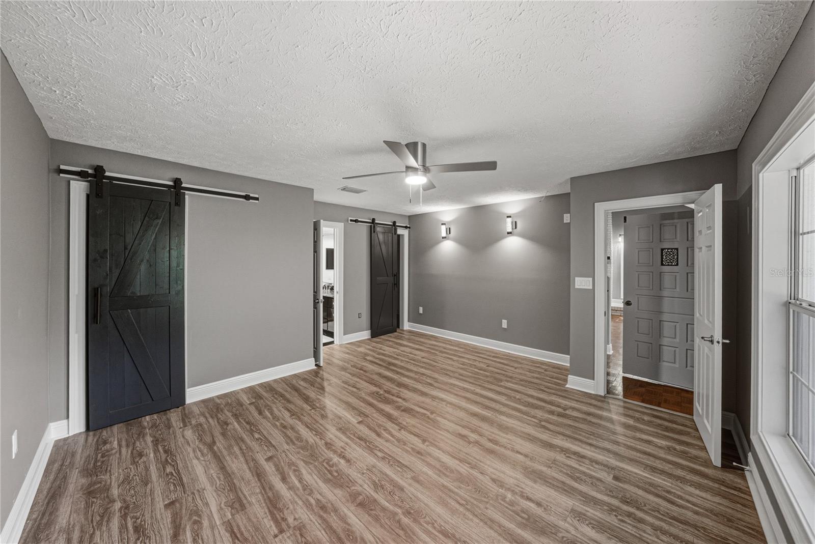 O6384534 Property Photo