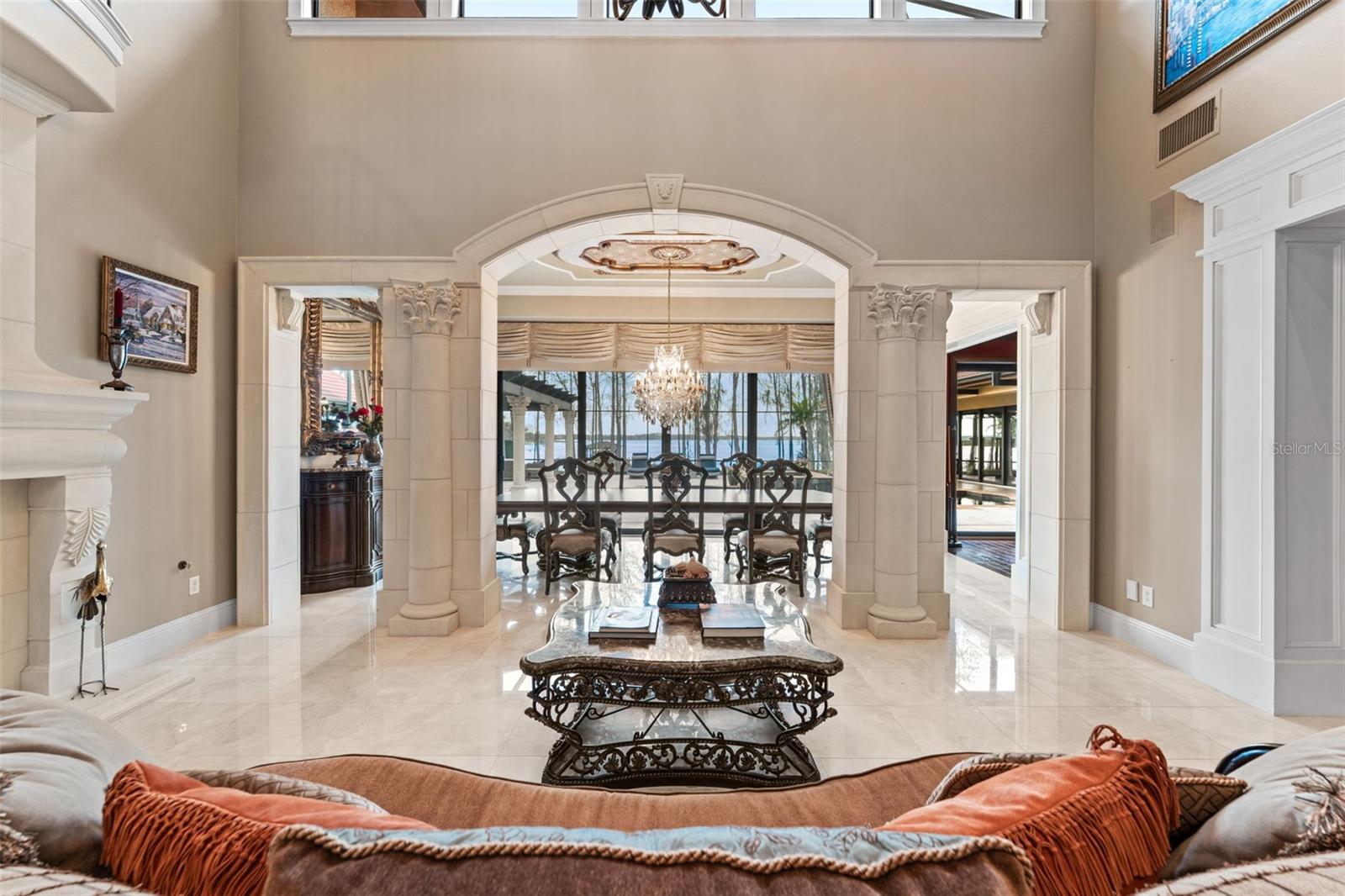 O6385276 Property Photo