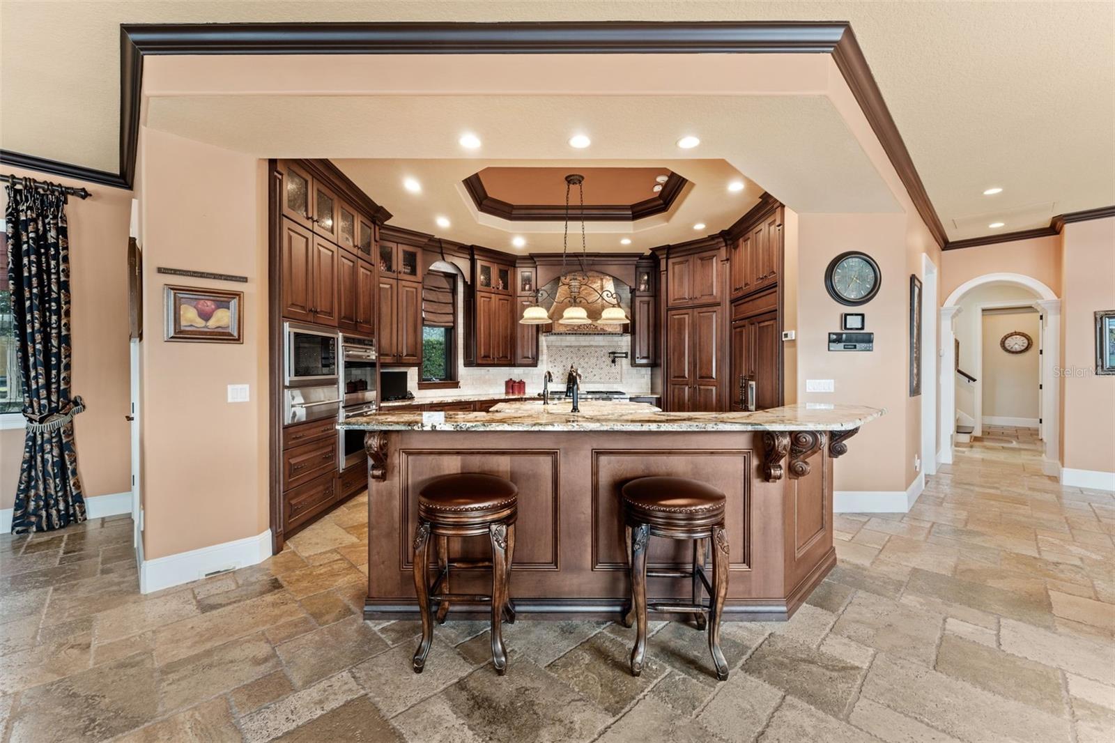 O6385276 Property Photo