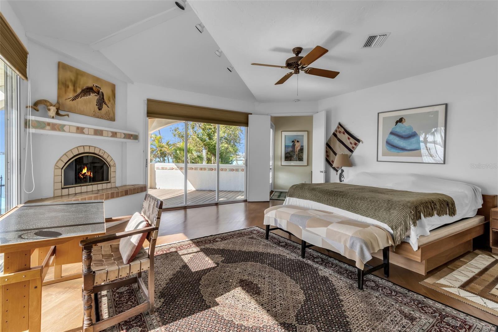 A4683855 Property Photo