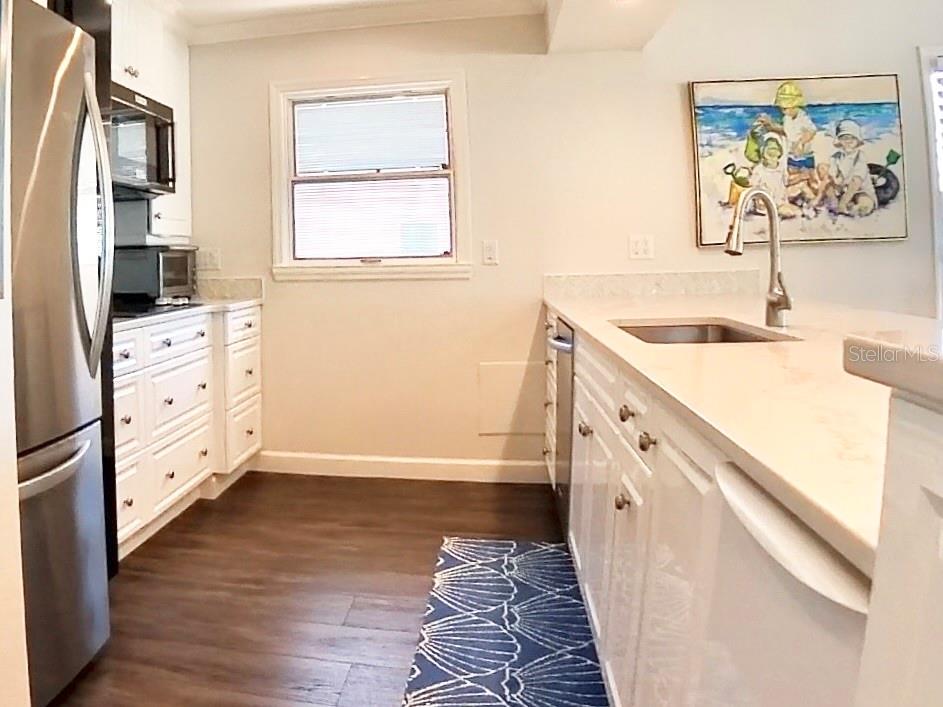 A4683902 Property Photo