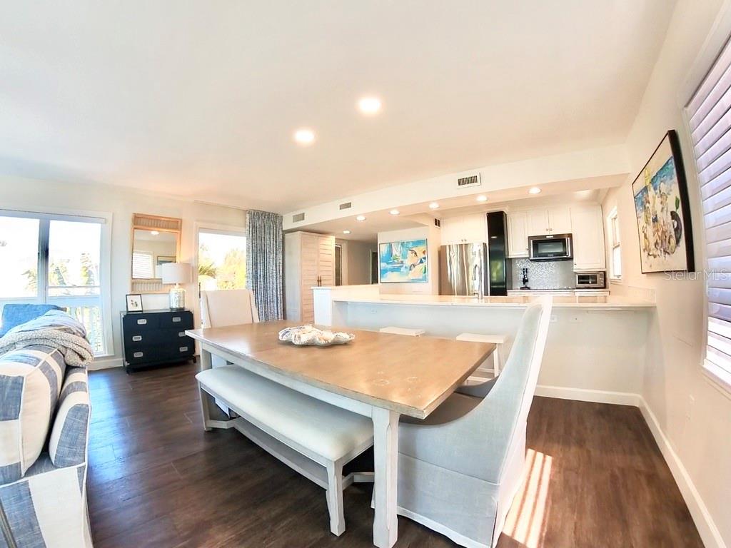 A4683902 Property Photo
